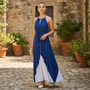 35 - Women's London Style Collection Maxi Dress